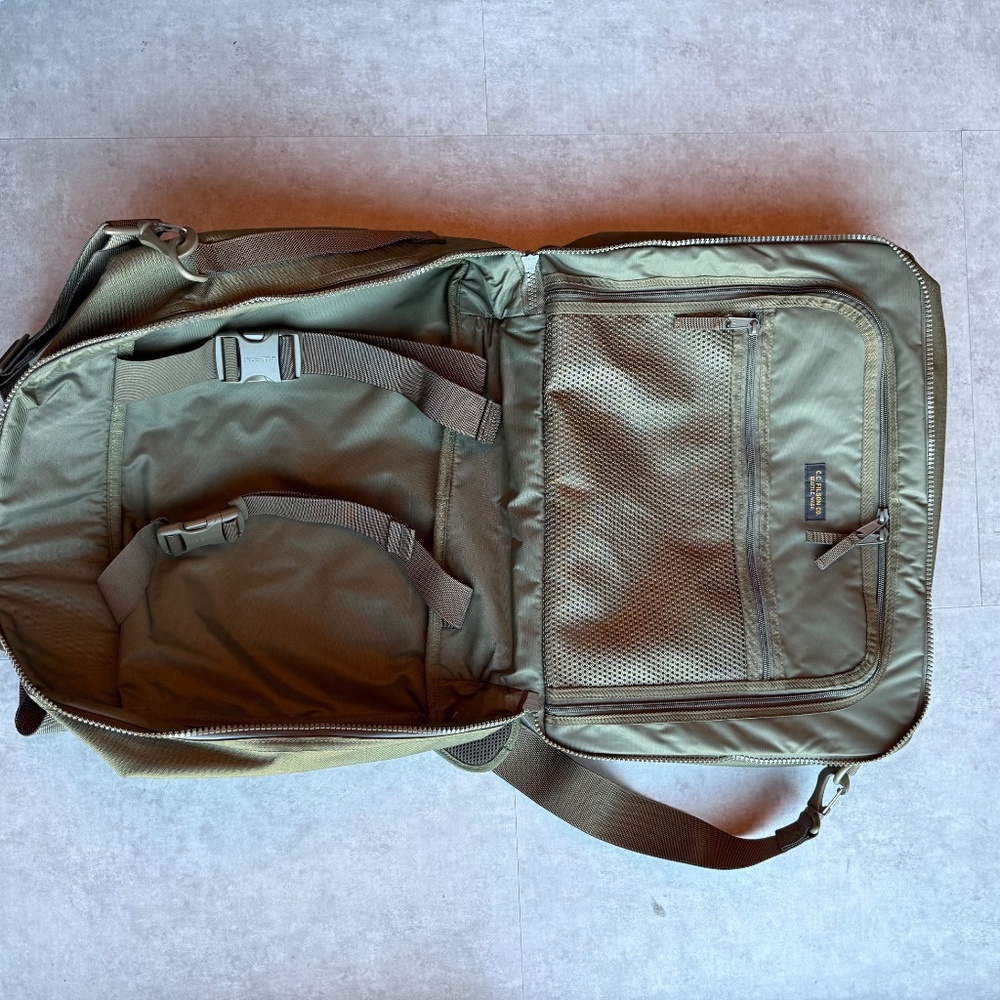 Filson Nylon Ripstop Pullman duffel, surplus green - Picture 7 of 9